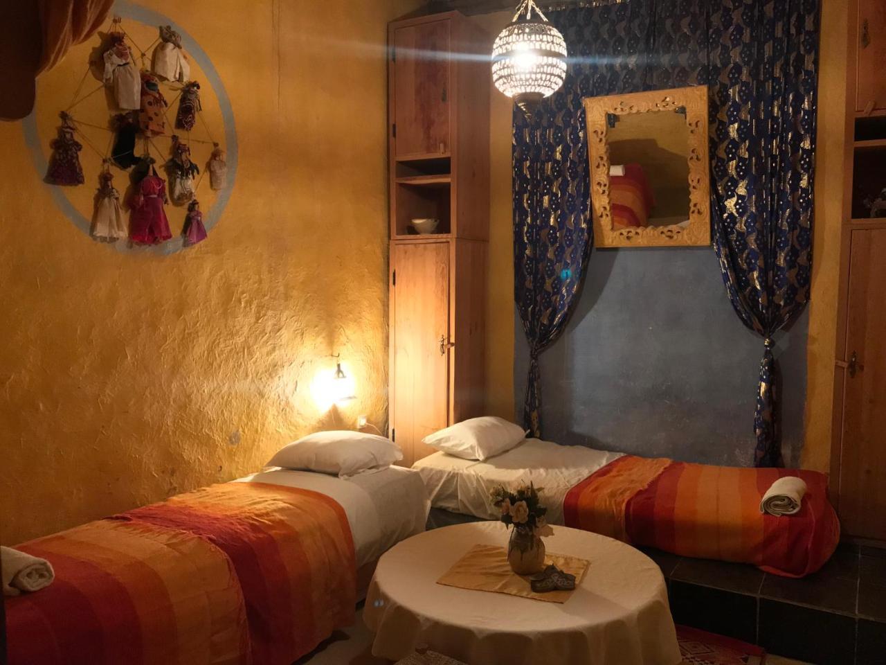 Auberge Chez Julia Merzouga Exteriör bild
