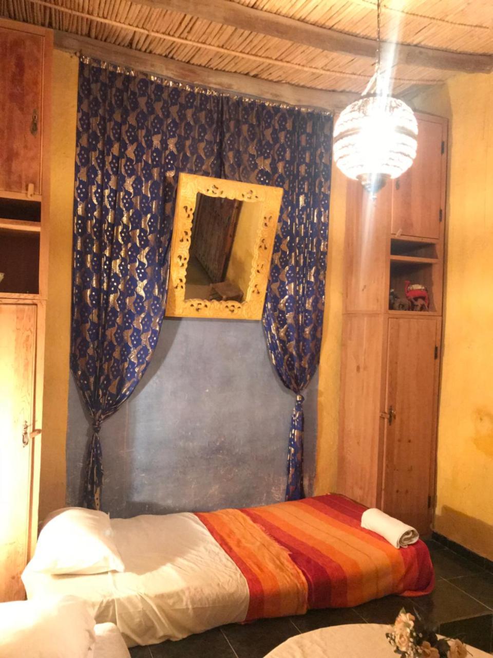 Auberge Chez Julia Merzouga Exteriör bild