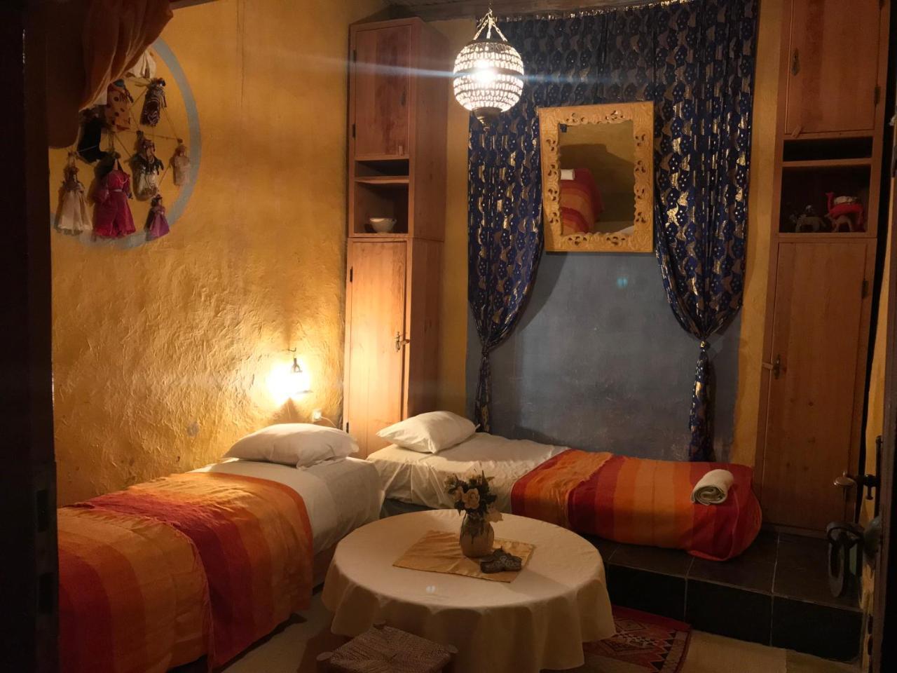 Auberge Chez Julia Merzouga Exteriör bild
